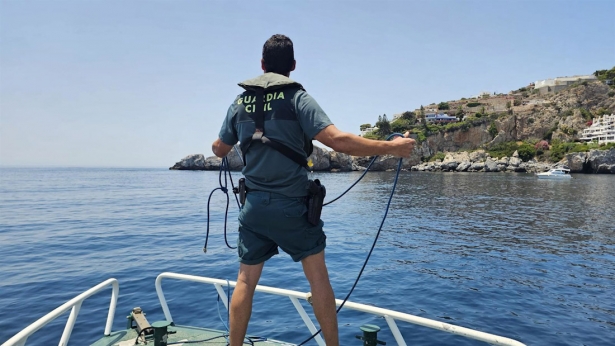 Tareas de rescate en Almuñécar (GUARDIA CIVIL)