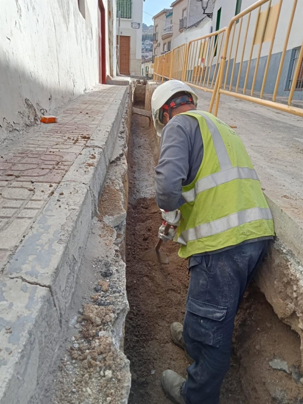 Obra de Endesa en Pinos Puente, en una imagen de archivo (ENDESA)