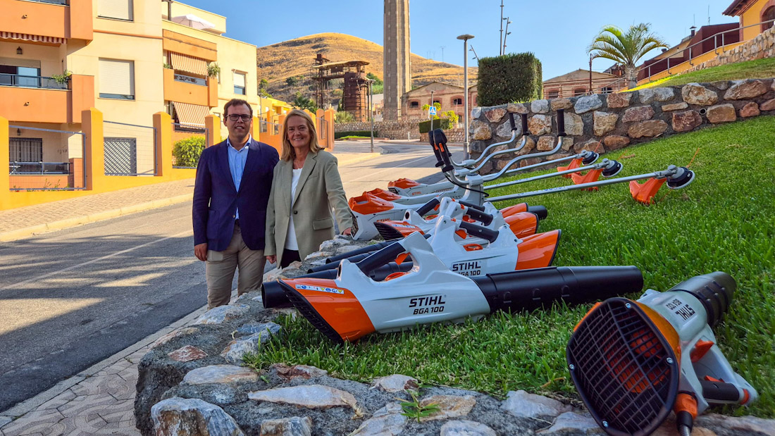 Presentación de la nueva maquinaria (AYTO. MOTRIL)