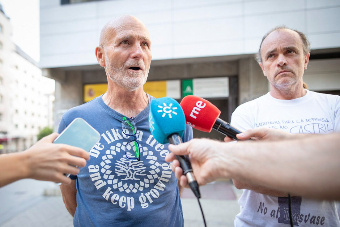 Miembros de la plataforma (ANTONIO L. JUÁREZ)