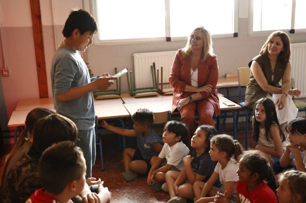 Visita a una ludoteca (AYTO. GRANADA)
