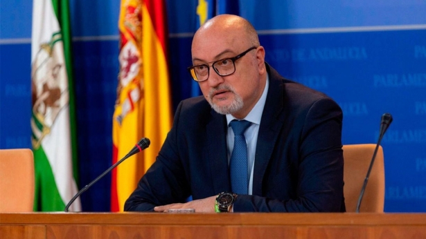 El portavoz adjunto de Vox en el Parlamento andaluz y parlamentario por Granada, Ricardo López Olea (VOX)