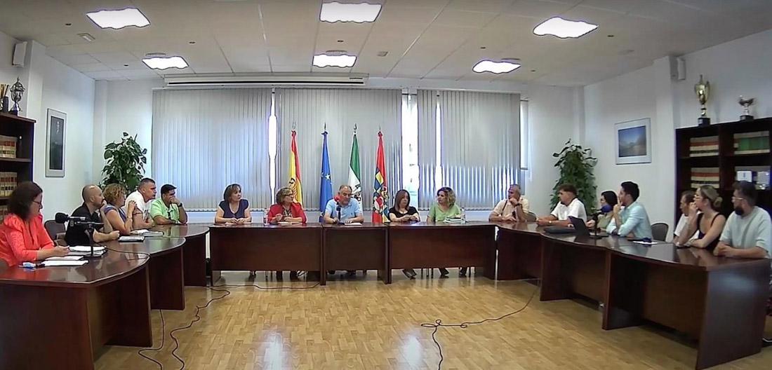 Pleno de Huétor Tájar, en imagen de archivo (PP)