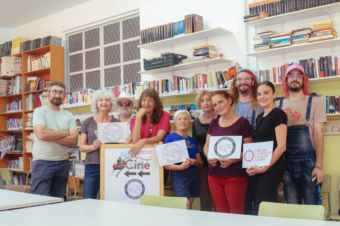 Inauguración  de la plataforma ferroviaria 