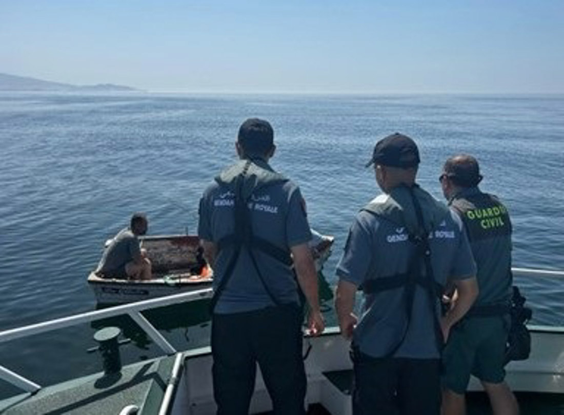 Patrulla conjunta de la Guardia Civil de Granada y la Gendarmería Real de Marruecos (GUARDIA CIVIL)