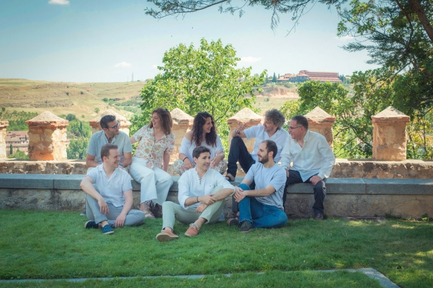 Free Folk (PARAPANDA FOLK)