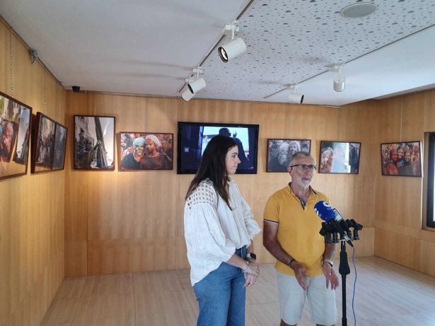 Inauguración de la exposición (AYTO. GUADIX)