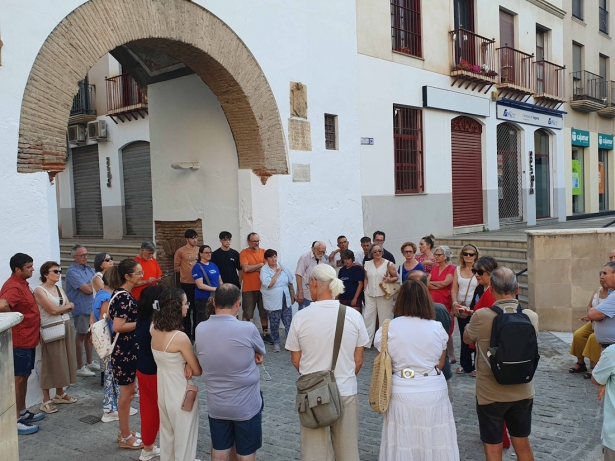 (AYTO. GUADIX) (AYTO. GUADIX)