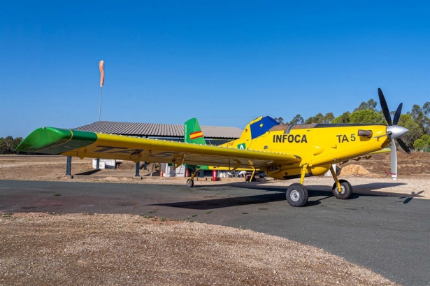 Aviones contra incendios modelo AT-802 (FRANCISCO J. OLMO / EUROPA PRESS) Aviones contra incendios modelo AT-802 (FRANCISCO J. OLMO / EUROPA PRESS)
