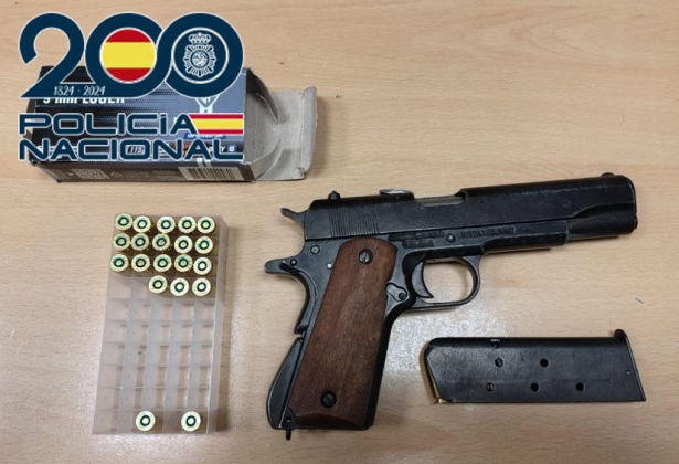 Arma incautada (POLICÍA NACIONAL) Arma incautada (POLICÍA NACIONAL)