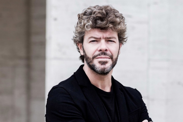 El director de orquesta Pablo Heras-Casado, en imagen de archivo (FERNANDO SANCHO - REMITIDA POR LES ARTS) El director de orquesta Pablo Heras-Casado, en imagen de archivo (FERNANDO SANCHO - REMITIDA POR LES ARTS)