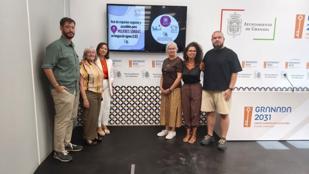 Presentación de puntos violeta para mujeres sordas (AYUNTAMIENTO)