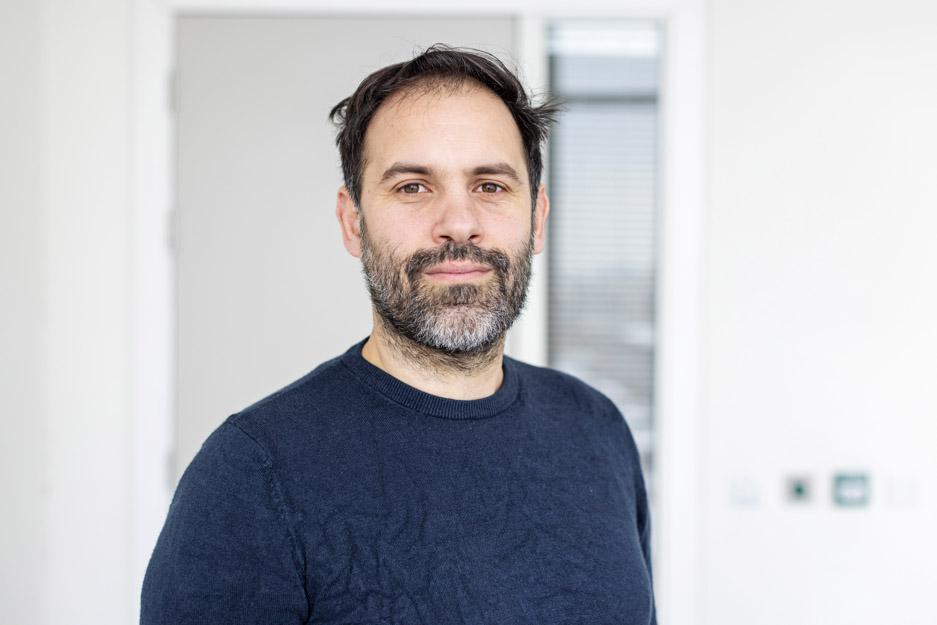 Jonathan Kennedy (JONATHAN COLE)