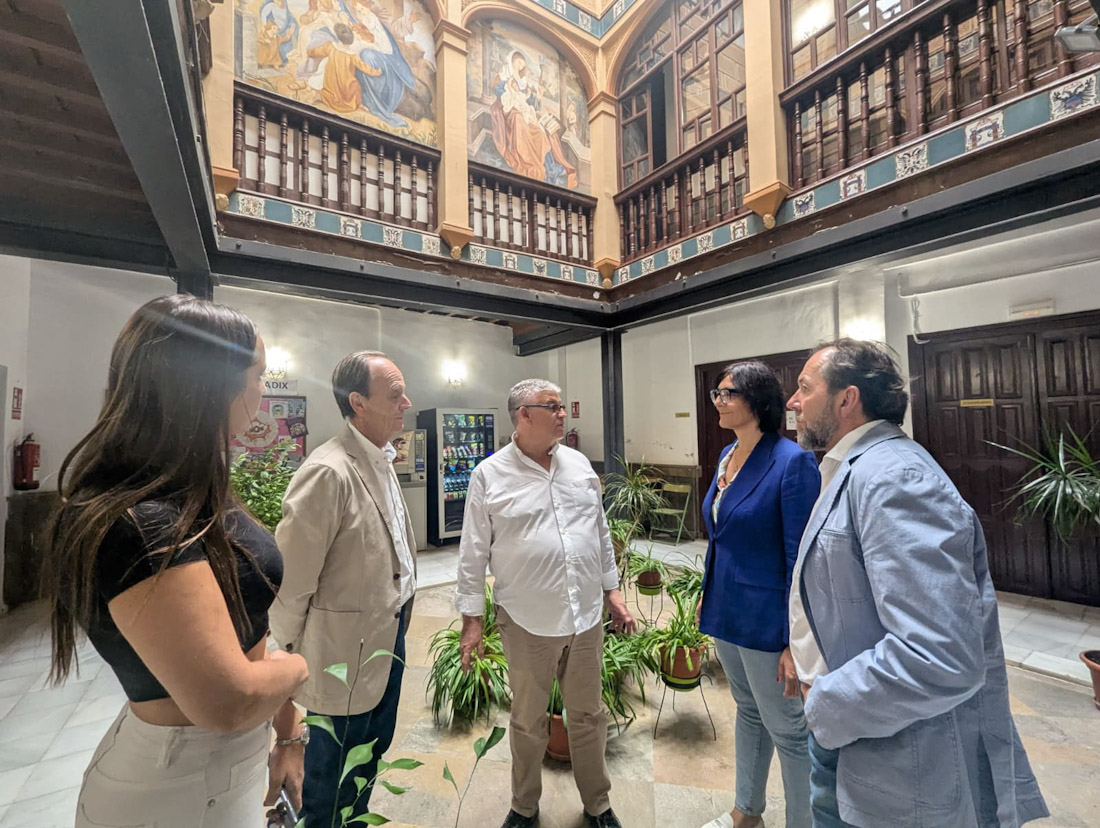 Visita al Conservatorio Carlos Ros (JUNTA)
