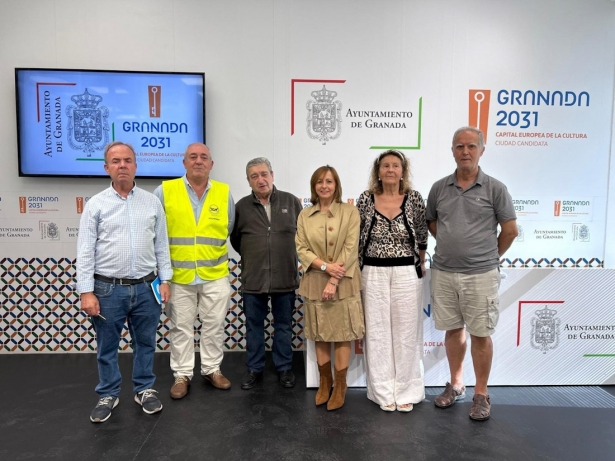La concejala de Política Social de Granada, Amparo Arrabal, en el centro en la imagen, ha participado en la presentación de la conmemoración del Día Internacional de Concienciación sobre la Pérdida y el Desperdicio de Alimentos (AYUNTAMIENTO)