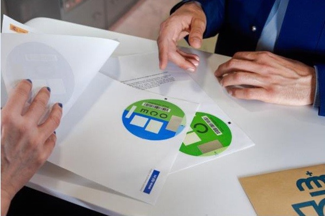 Distintos ambientales de la DGT (CORREOS)