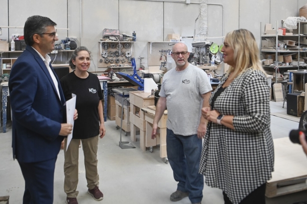 Visita al taller de Antonio García Baca (GPMEDIA)