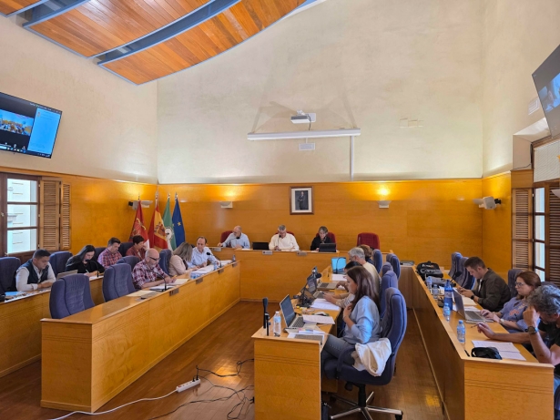 (AYTO. GUADIX) (AYTO. GUADIX)