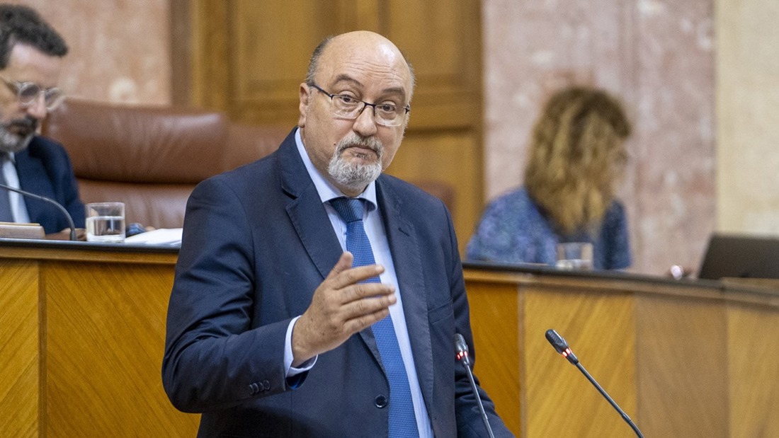 El parlamentario por Granada y portavoz adjunto del Grupo Parlamentario de Vox Andalucía, Ricardo López Olea (VOX)