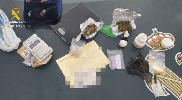 Drogas incautadas (GUARDIA CIVIL) Drogas incautadas (GUARDIA CIVIL)
