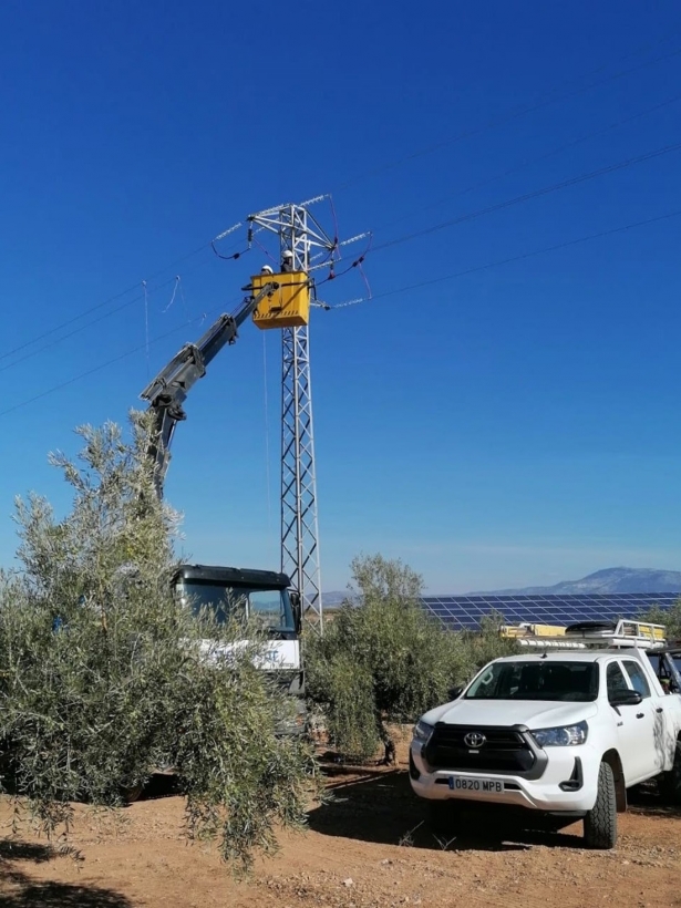 Trabajos para el refuerzo del suministro eléctrico (ENDESA)