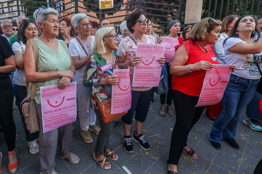 Concentración contra los fallos en los cribados del cáncer de mama (GPMEDIA)