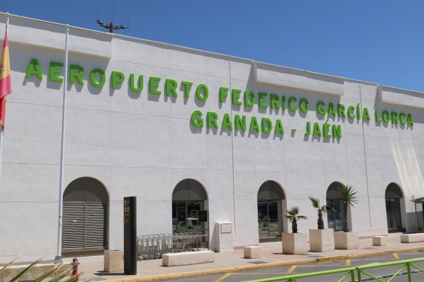 Aeropuerto Federico García Lorca, en imagen de archivo (SUBDELEGACIÓN DEL GOBIERNO EN GRANADA)