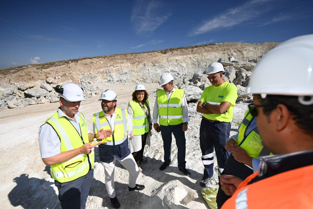 La Junta ha acompañado a Knauf en una voladura (JUNTA)