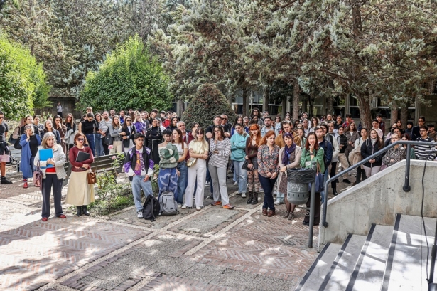 Homenaje de la Universidad a Paula Jinfeng (GPMEDIA)