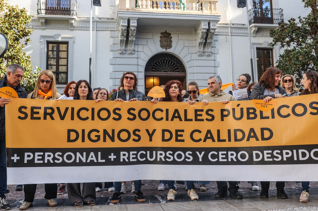 Concentración del personal de servicios sociales (GPMEDIA)