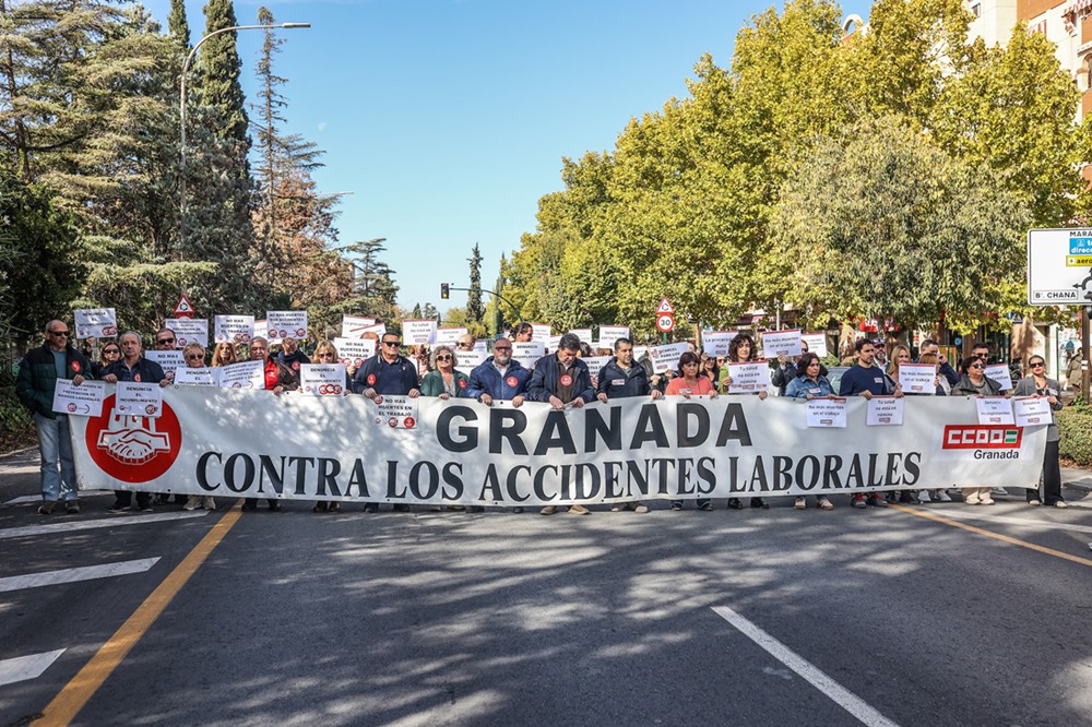 Concentración contra los accidentes laborales (GPMEDIA)