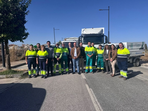 Presentación de los nuevos vehículos (AYTO. OTURA) Presentación de los nuevos vehículos (AYTO. OTURA)