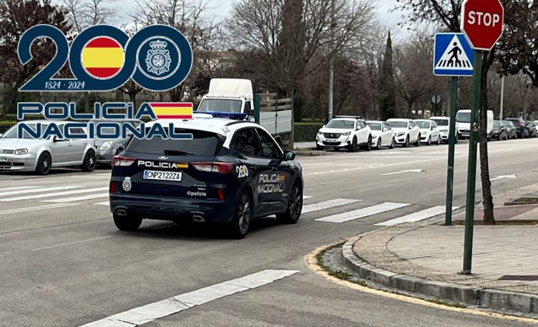 Coche patrulla de la Policía Nacional (POLICÍA NACIONAL EN GRANADA)