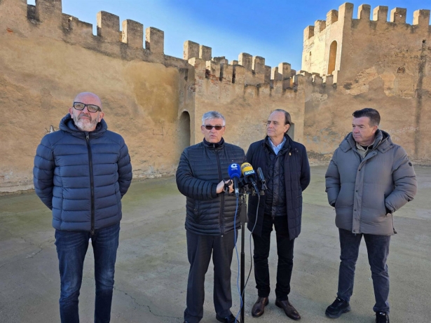 El alcalde de Guadix, Jesús Lorente, ha hecho el anuncio de la resolución definitva del dos por ciento cultural para la tercera fase de la Alcazaba (AYUNTAMIENTO) El alcalde de Guadix, Jesús Lorente, ha hecho el anuncio de la resolución definitva del dos por ciento cultural para la tercera fase de la Alcazaba (AYUNTAMIENTO)