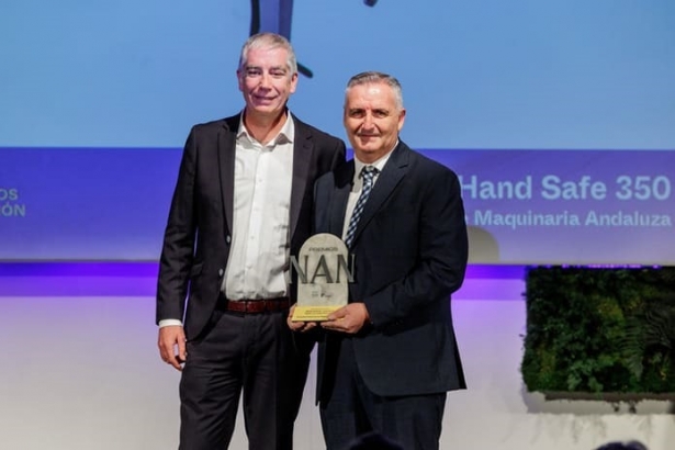 Entrega del premio (SIMA)