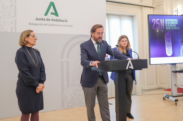 Acto de la Junta por el 25N (GPMEDIA)