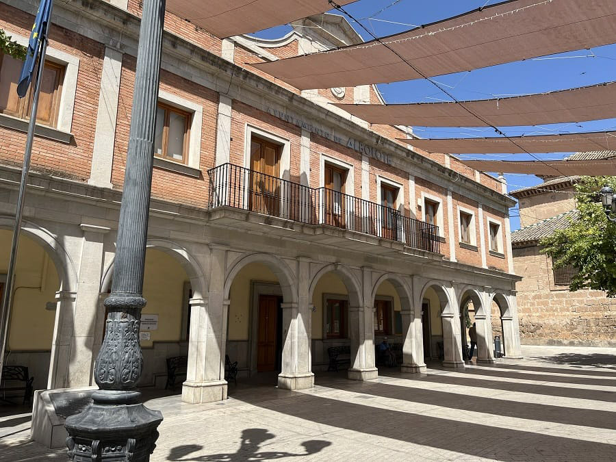 Fachada del Ayuntamiento de Albolote (AYTO. ALBOLOTE)