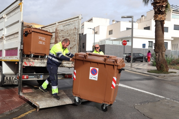 Contenedor marrón en Maracena (AYTO. MARACENA