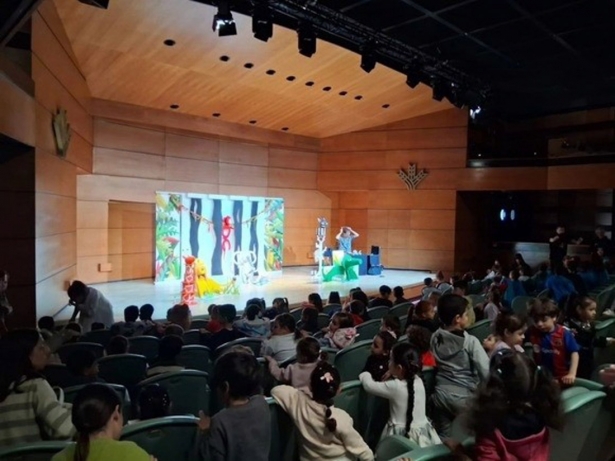 Espectáculo del 10º TIF Granada (TIF GRANADA)