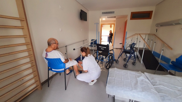 (HOSPITAL SANTA ANA) (HOSPITAL SANTA ANA)