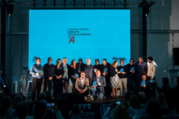 Galardonados en los Premios Turismo de Albolote (GPMEDIA)