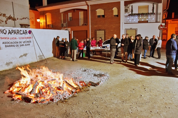 Hogueras de Santa Lucía (AYTO. BAZA) Hogueras de Santa Lucía (AYTO. BAZA)