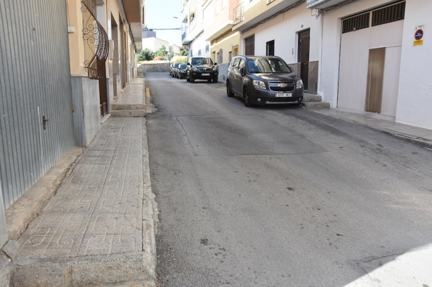 (AYTO. BAZA) (AYTO. BAZA)