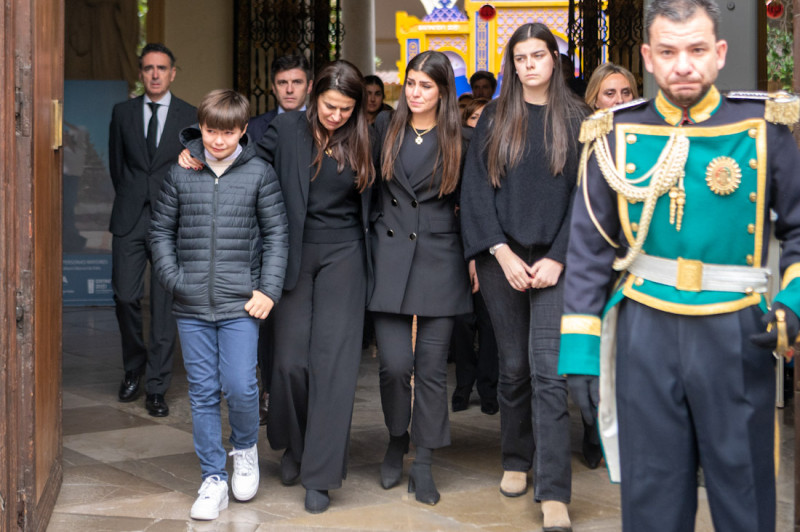 Llegada de la familia de Juan Ramón Ferreira al Ayuntamiento de Granada (GPMEDIA) Llegada de la familia de Juan Ramón Ferreira al Ayuntamiento de Granada (GPMEDIA)