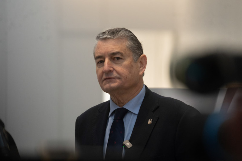 El consejero de Sanidad,