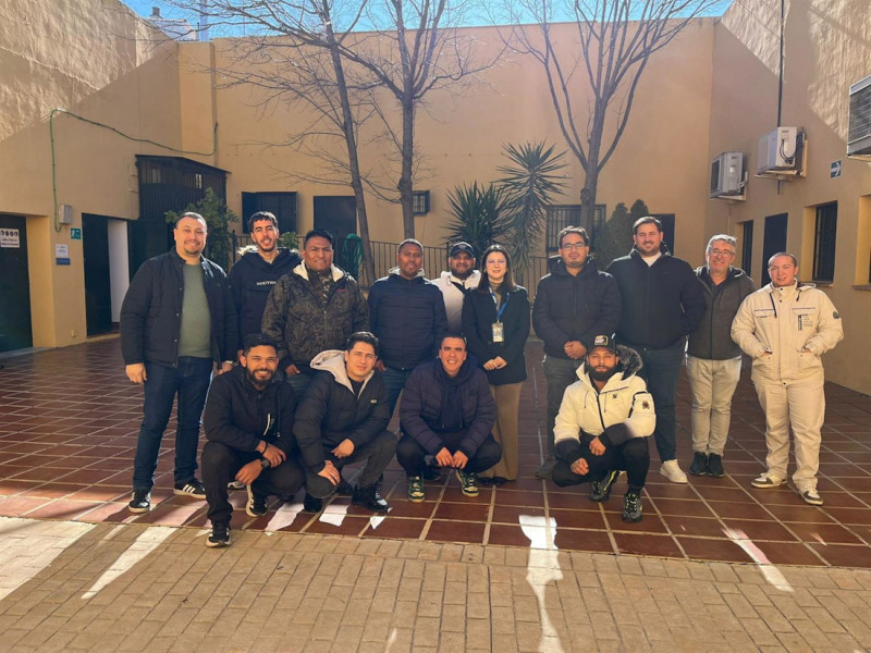 Participantes del curso en energías renovables para colectivos vulnerables en Granada (FUNDACIÓN ENDESA)