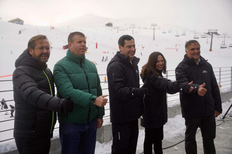 Visita de Juanma Moreno a Sierra Nevada (JUNTA) Visita de Juanma Moreno a Sierra Nevada (JUNTA)