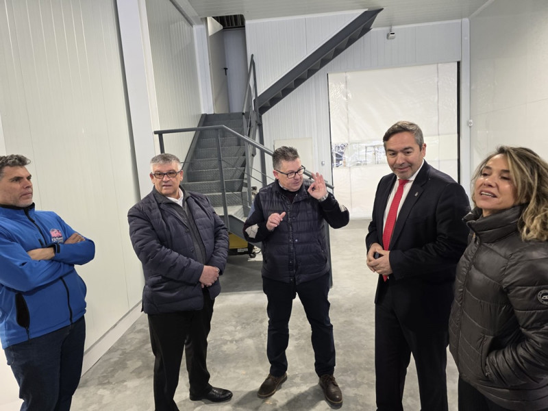 Visita a las nuevas instalaciones (JUNTA) Visita a las nuevas instalaciones (JUNTA)