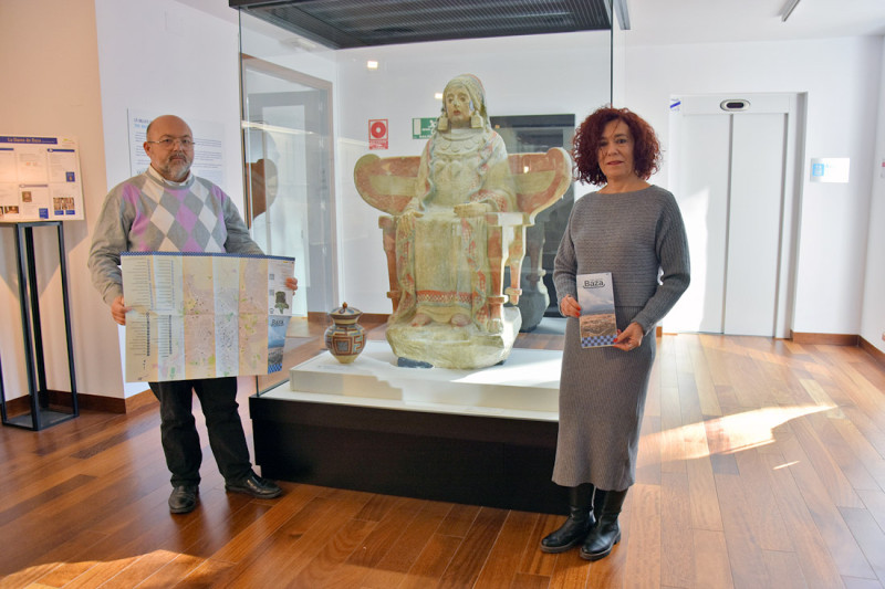 (AYTO. BAZA) (AYTO. BAZA)