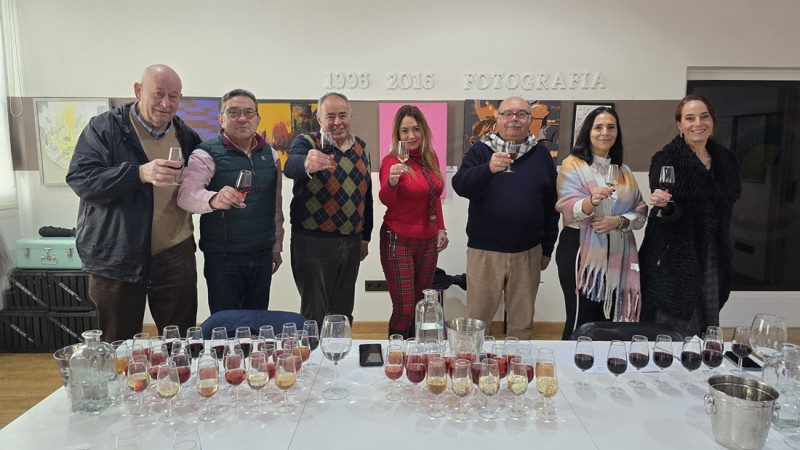 Jurado del concurso de vinos de Huétor Vega (AYTO. HUÉTOR VEGA) Jurado del concurso de vinos de Huétor Vega (AYTO. HUÉTOR VEGA)